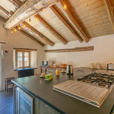 17°c Restaure, 4 Ch, Au Coeur Du Vieux Val-d'isere, Grande Cheminee, Proche Pistes, Parking, Wifi - Fr-1-694-358 Chalet