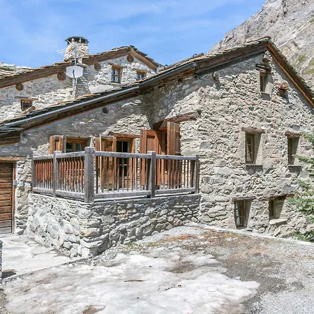 Chalet 17°c Restaure, 4 Ch, Au Coeur Du Vieux Val-d'isere, Grande Cheminee, Proche Pistes, Parking, Wifi - Fr-1-694-358